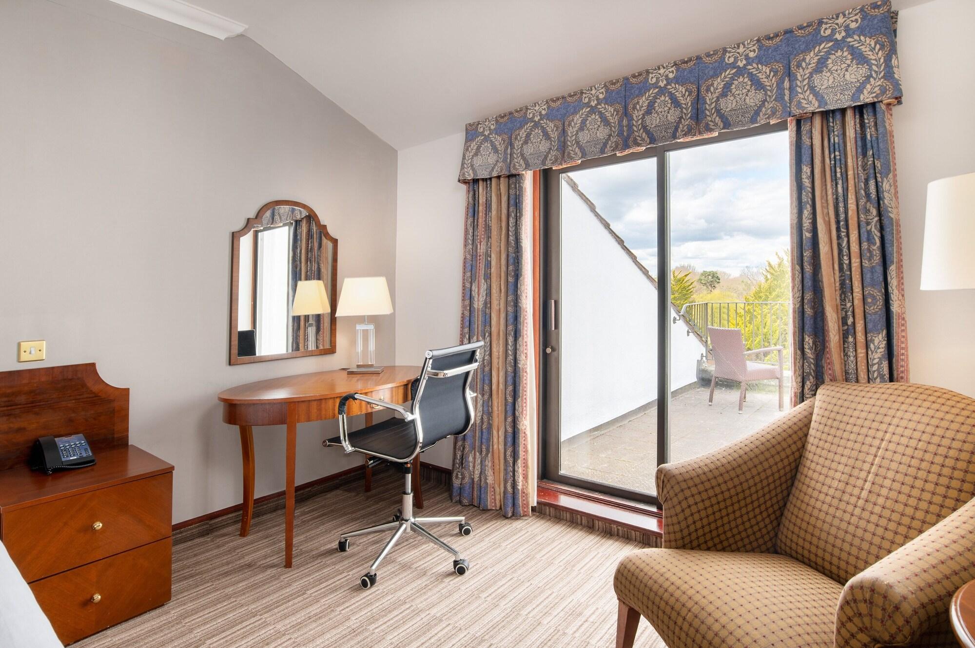 Copthorne Effingham Gatwick Hotel Eksteriør billede