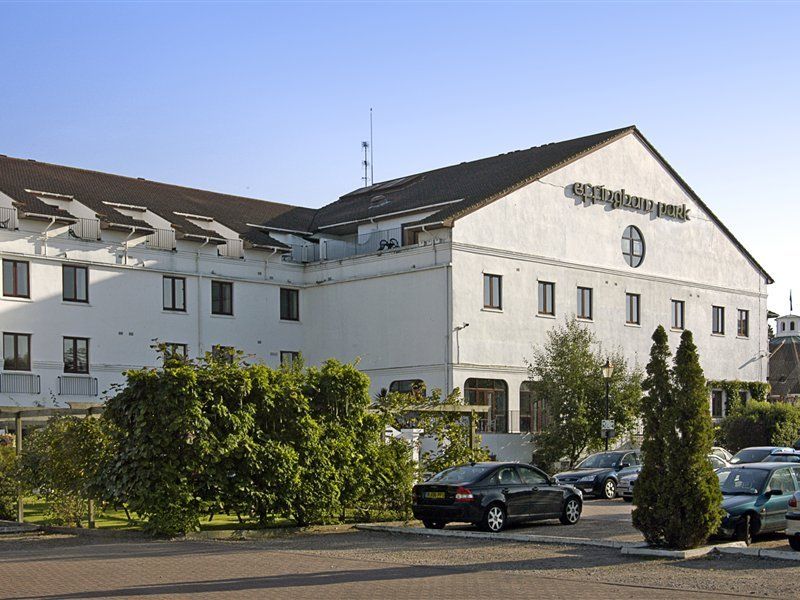Copthorne Effingham Gatwick Hotel Eksteriør billede