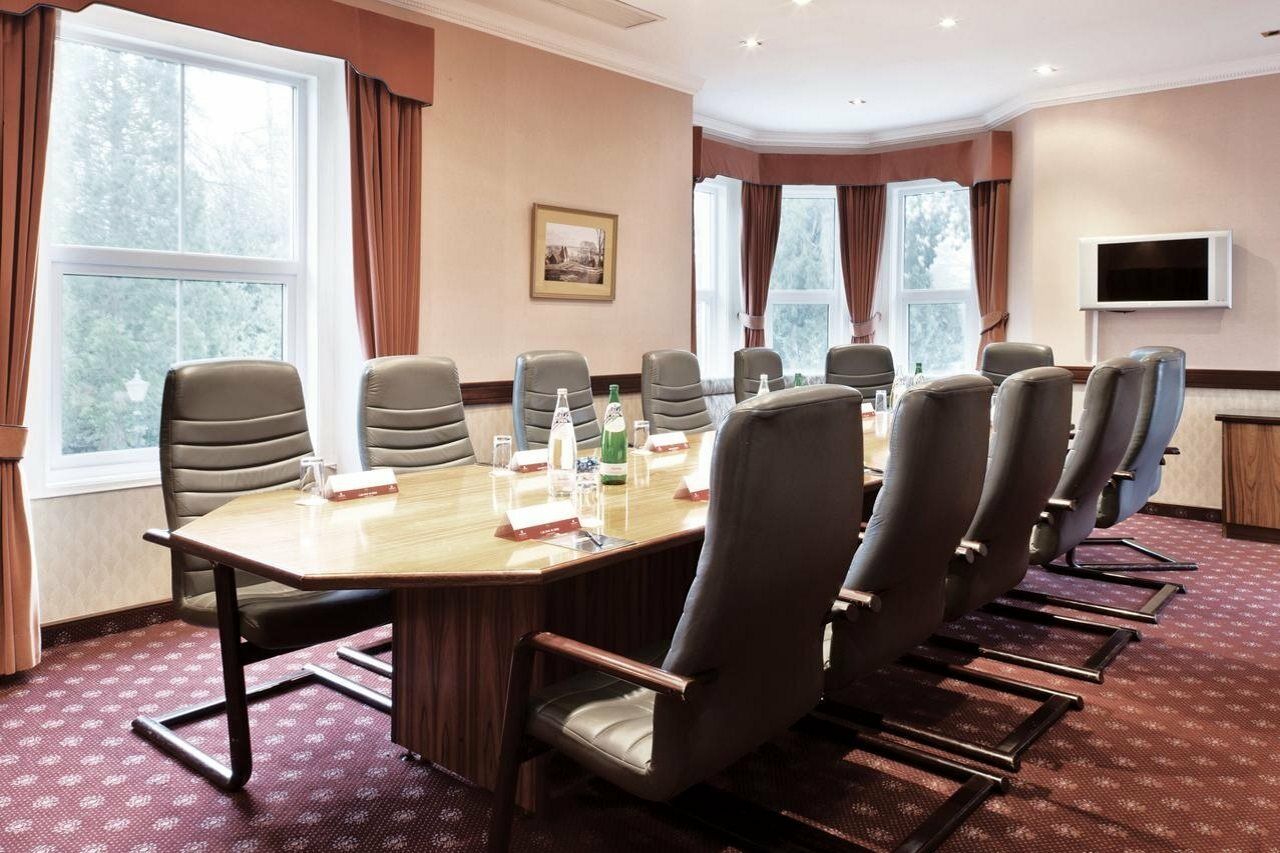 Copthorne Effingham Gatwick Hotel Eksteriør billede